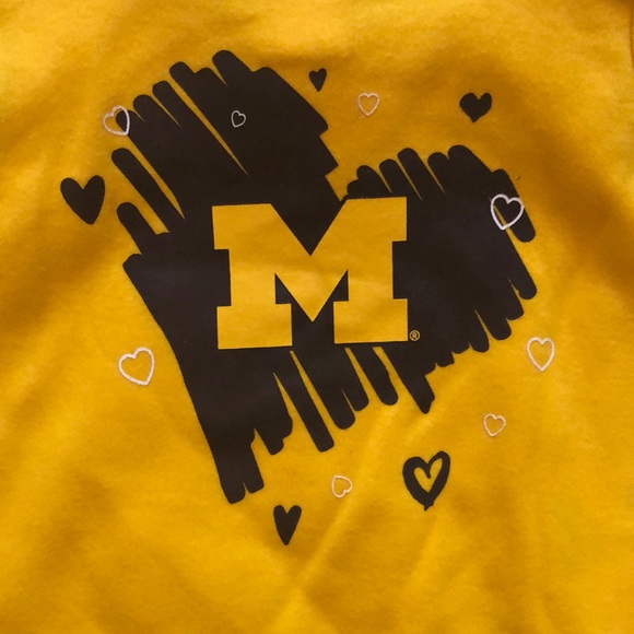 University of Michigan 2pc creeper set NWT size 3/6 months - Picture 3 of 5